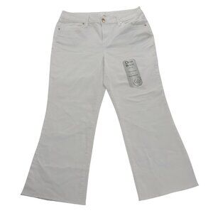 1822 Denim Womens White Bootcut Jeans With Raw Hem - Size 16. NWOT.